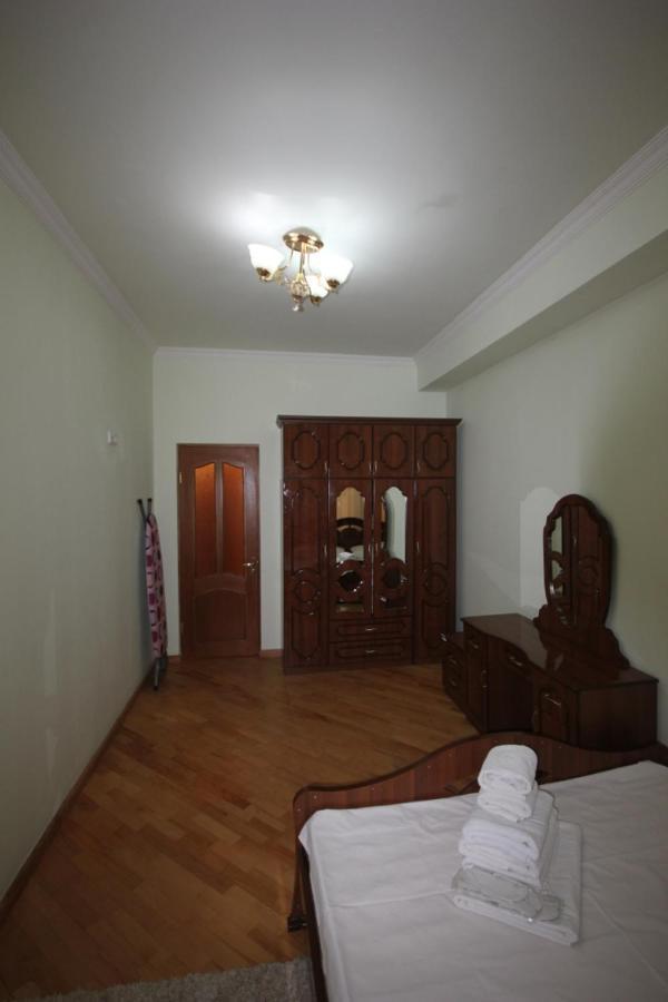 Rent Inn Yerevan On North Avenue מראה חיצוני תמונה