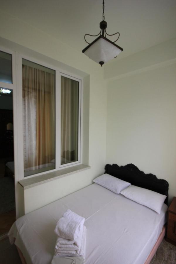 Rent Inn Yerevan On North Avenue מראה חיצוני תמונה