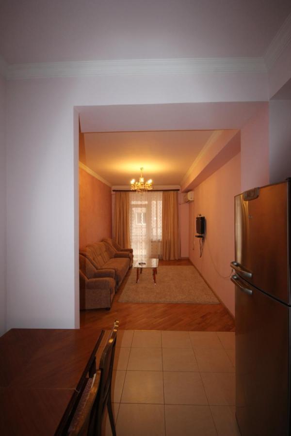 Rent Inn Yerevan On North Avenue מראה חיצוני תמונה