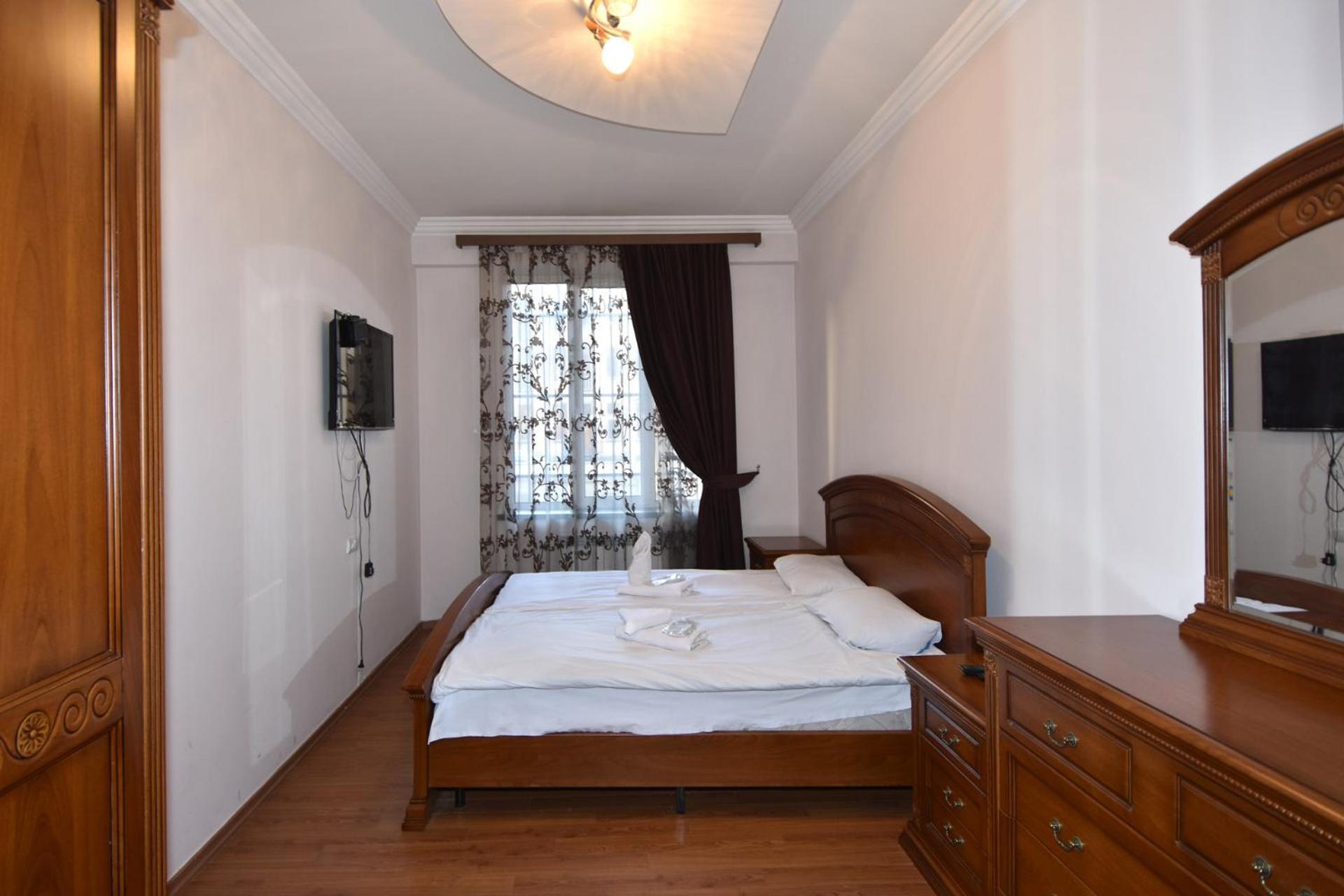 Rent Inn Yerevan On North Avenue מראה חיצוני תמונה