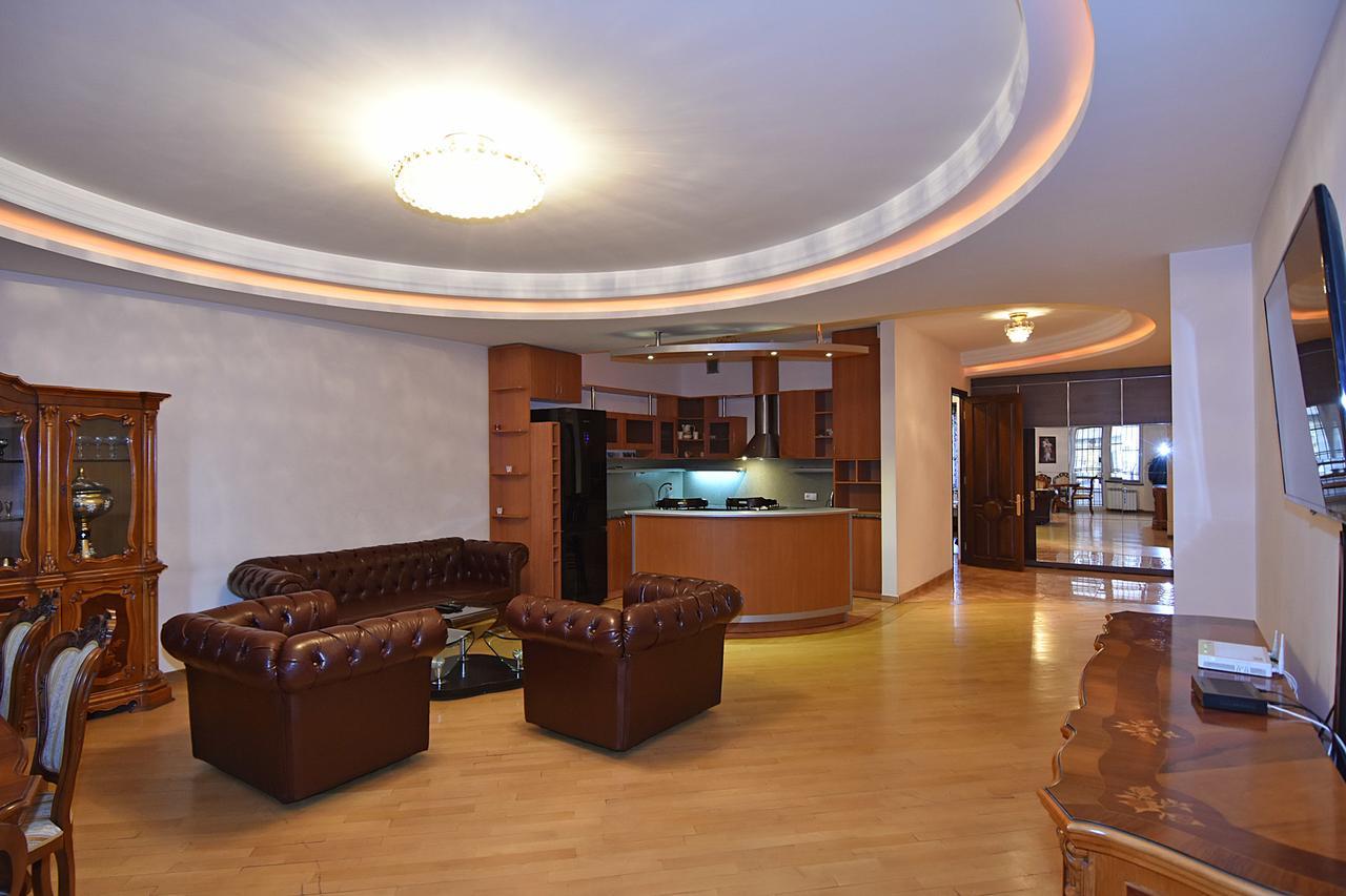 Rent Inn Yerevan On North Avenue מראה חיצוני תמונה